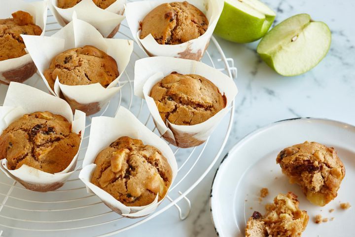 Готовим Desserts Basic cinnamon apple muffins