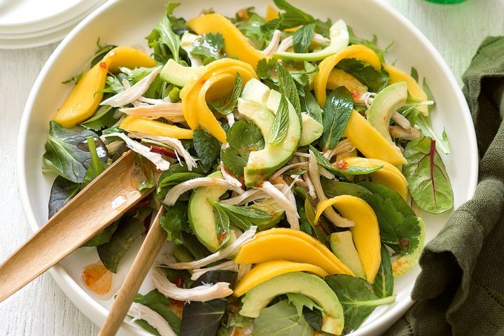 Cooking Meat Chicken, avocado and mango salad with sweet chilli dressing
