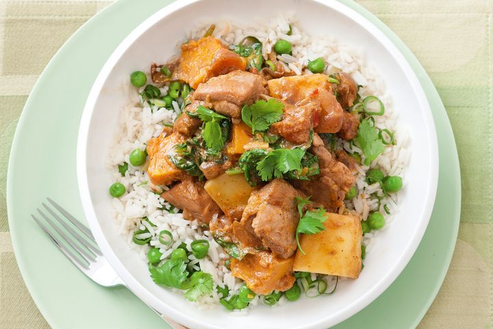 Cooking Meat Indian-style chicken curry