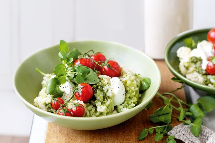 Cooking Meat Oven-baked risotto with pesto and goats curd