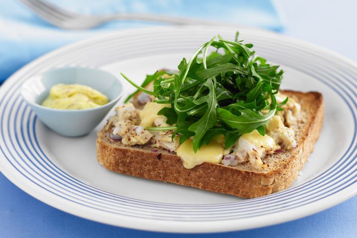Cooking Meat Poached chicken dijonnaise