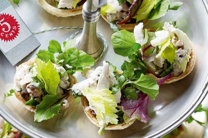 Cooking Meat Poached chicken salad tarts