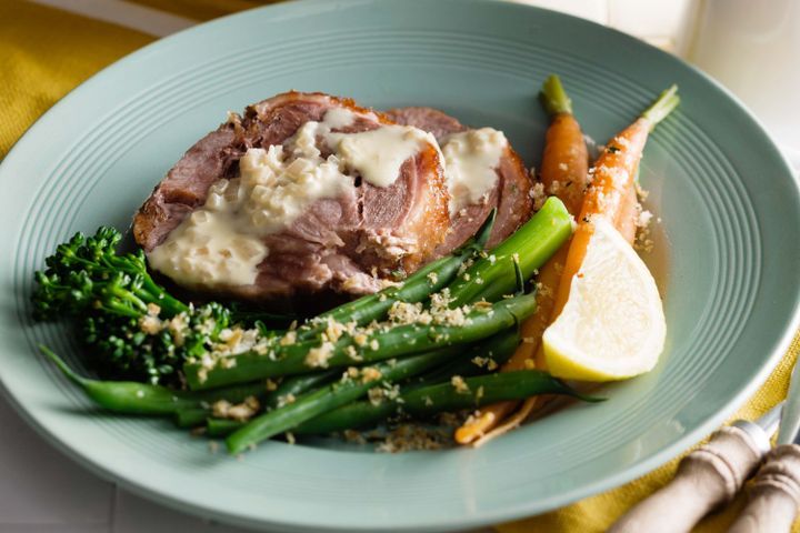 Cooking Meat Roast turkey with white wine sauce and gremolata vegetables