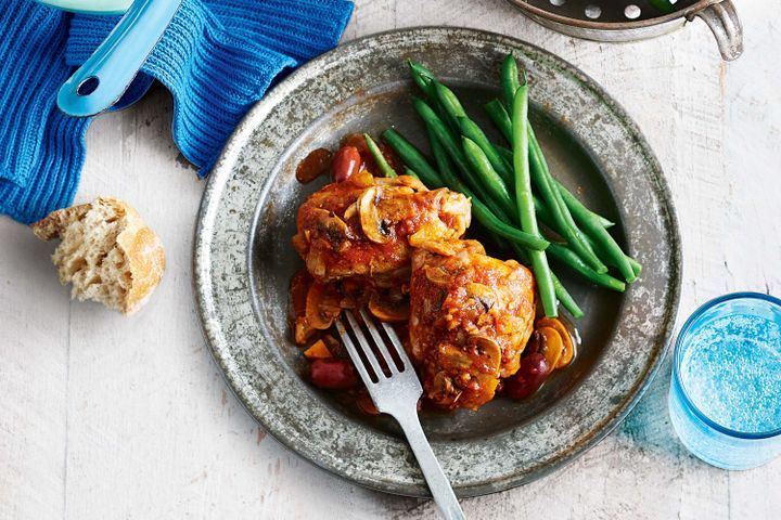 Cooking Meat Slow-cooker chicken cacciatore