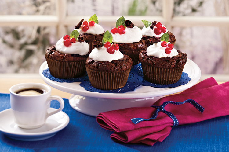 Готовим Desserts Brownie Cupcakes With Chocolate Kisses