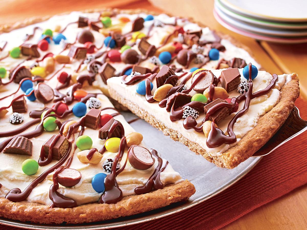 Готовим Desserts Ice-Cream Cookie Pizza