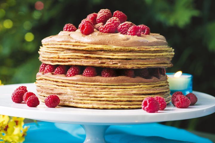 Cooking Coctails Choc-ricotta creme and raspberry crepe cake