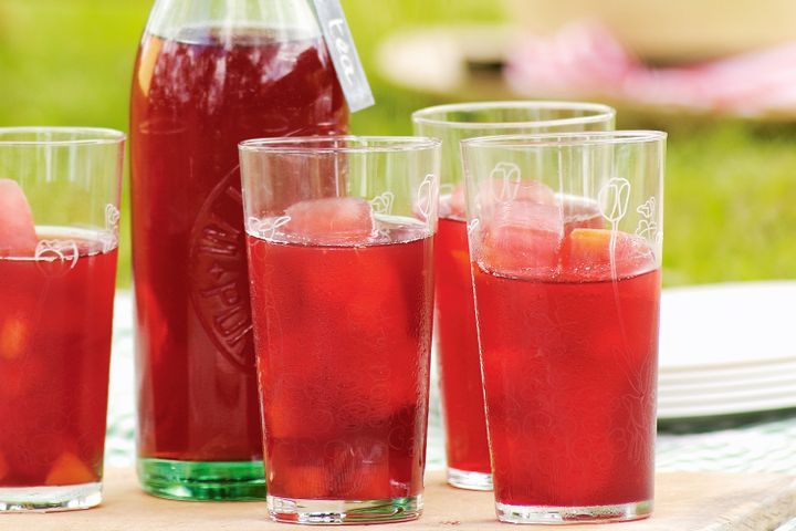 Cooking Coctails Cranberry and orange iced tea