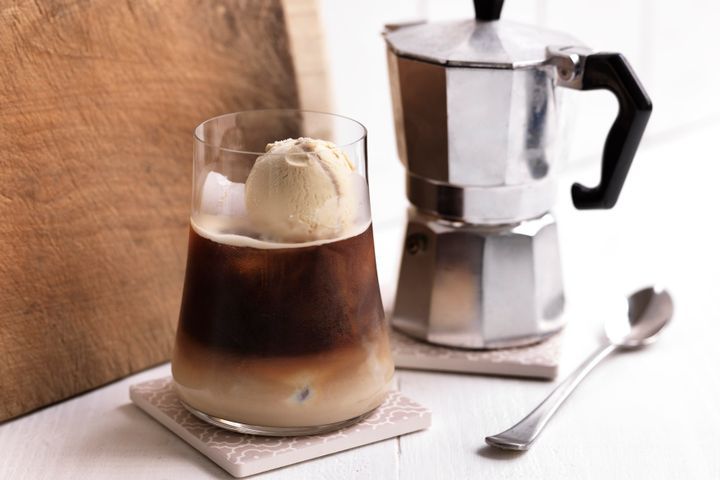 Cooking Coctails Creamy Baileys iced coffee