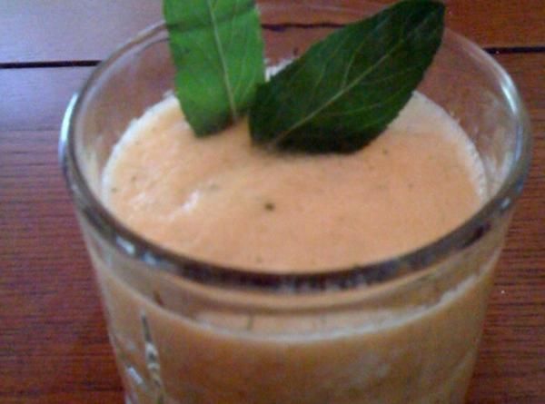 Cooking Coctails Fresh Mint Cantaloupe Cooler