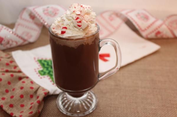 Cooking Coctails Hot Chocolate Peppermint Mocha