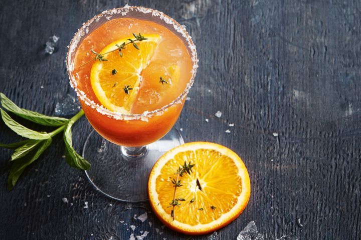 Cooking Coctails Orange, passionfruit and thyme gin crush