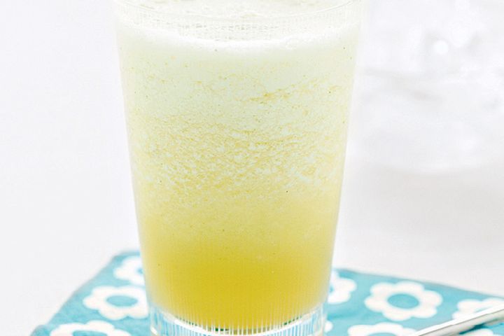 Cooking Coctails Pineapple and mint slushie