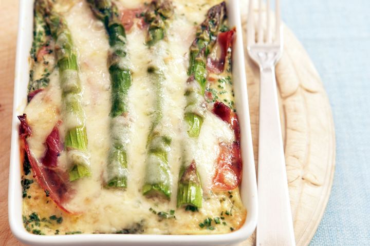 Cooking Eggs Asparagus and cheese strata