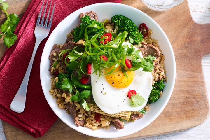 Cooking Appetiziers Chilli beef fried rice