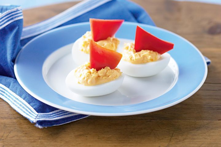 Cooking Eggs Devilled egg sailing boats