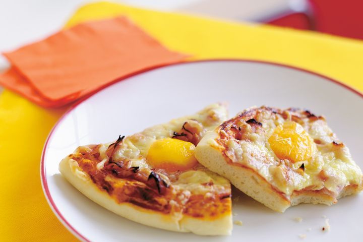 Cooking Eggs Ham and egg pizza