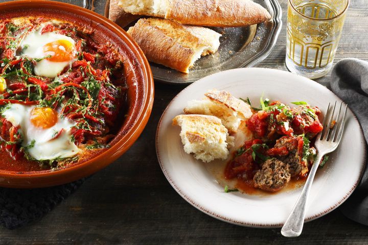 Cooking Eggs Moroccan meatball and egg tagine