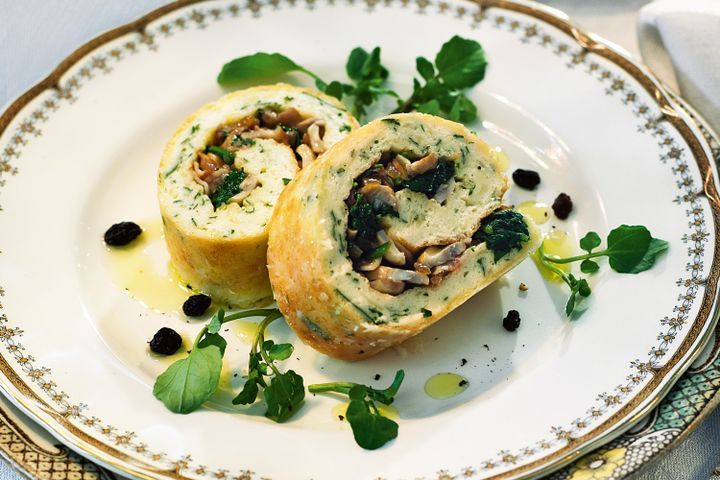 Cooking Appetiziers Mushroom, spinach & pancetta roulade