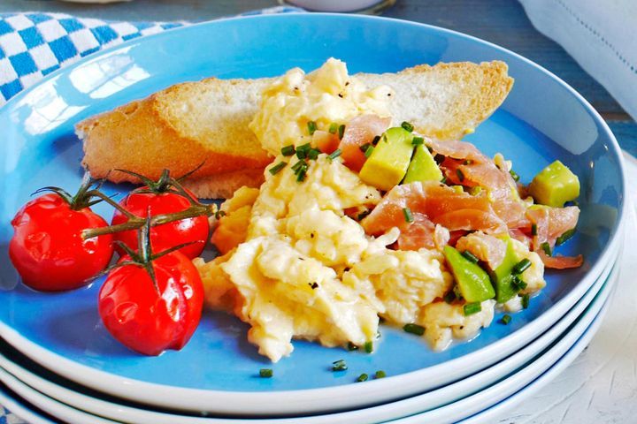 Cooking Eggs Scrambled eggs with smoked salmon and avocado salsa