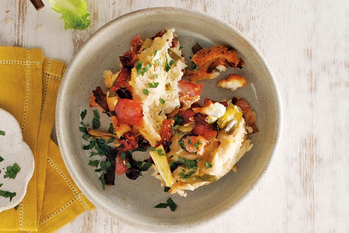 Cooking Appetiziers Semi-dried tomato and olive strata