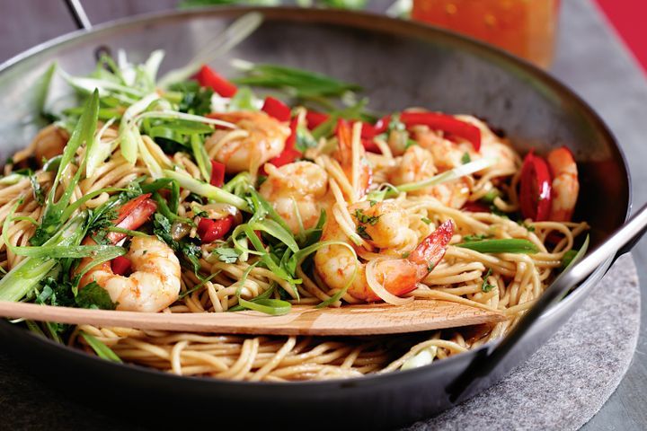 Cooking Eggs Sesame orange prawns with egg noodles