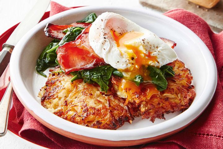 Cooking Eggs Swede hash browns with poached eggs