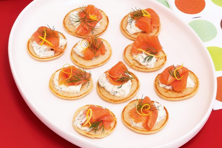Cooking Fish Blini with salmon and mascarpone