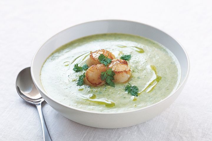 Cooking Fish Broccoli soup with scallops