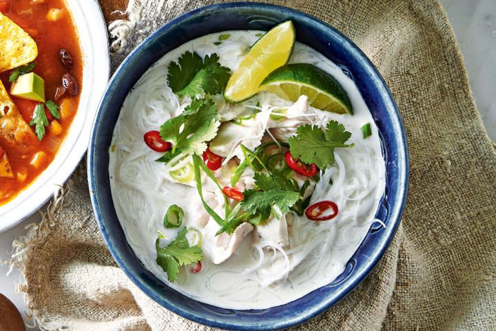 Cooking Fish Coconut and chilli chicken soup