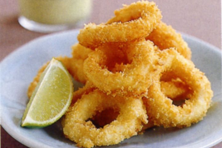 Cooking Fish Crumbed calamari with lime and coriander dipping sauce