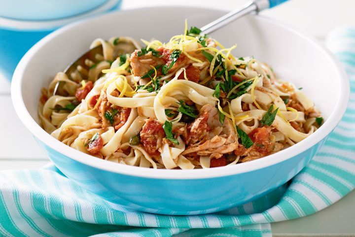 Cooking Fish Fettuccine with lemon tuna and capers