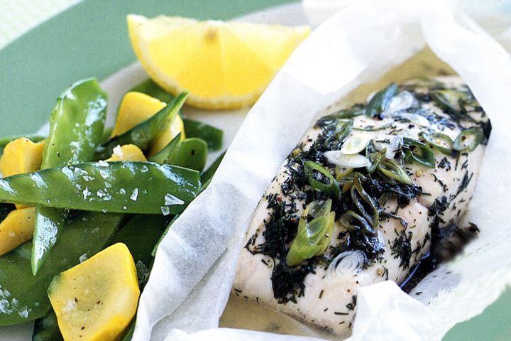 Cooking Fish Fish parcels with lemon and dill