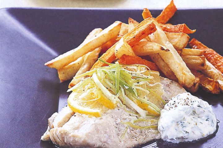 Готовим Fish Fish with carrot and potato chips