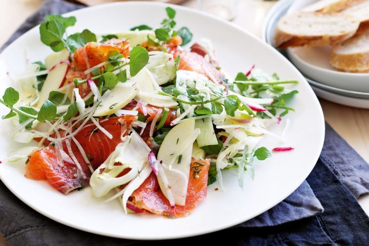 Cooking Fish Gravlax, apple & kohlrabi salad