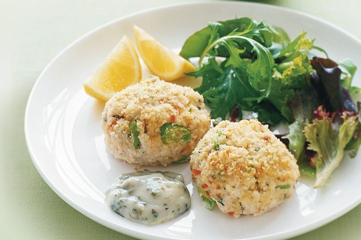 Cooking Fish Lemon and dill fish patties with tartare sauce