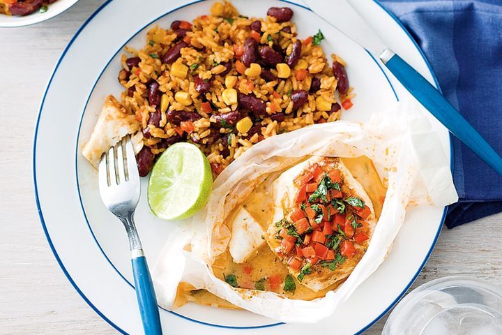 Готовим Fish Mexican fish parcels with rice and beans