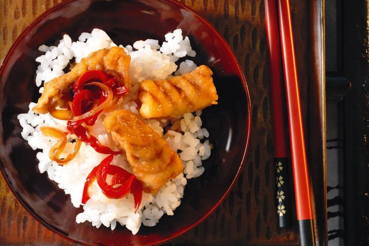 Cooking Fish Nanban-zuke (Fried fish in vinegar with onion)