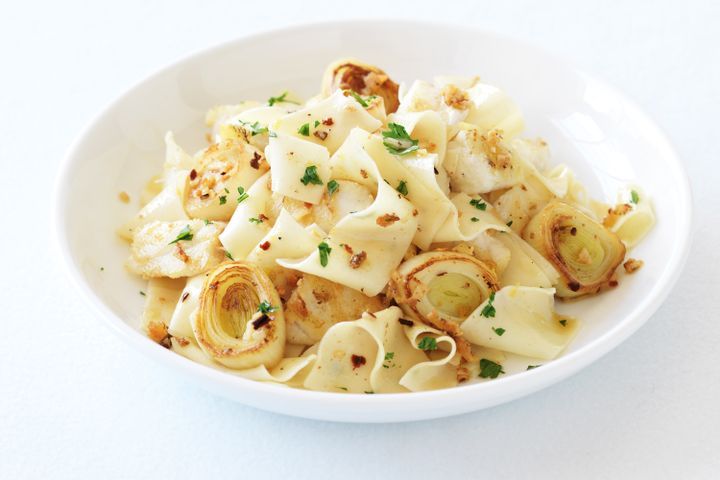 Готовим Fish Pappardelle with fish, leek and chilli