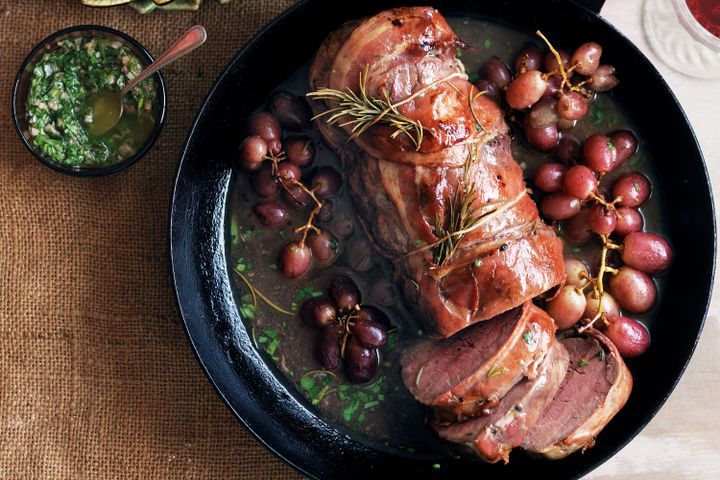 Cooking Fish Roast beef fillet and grapes with tarragon sauce