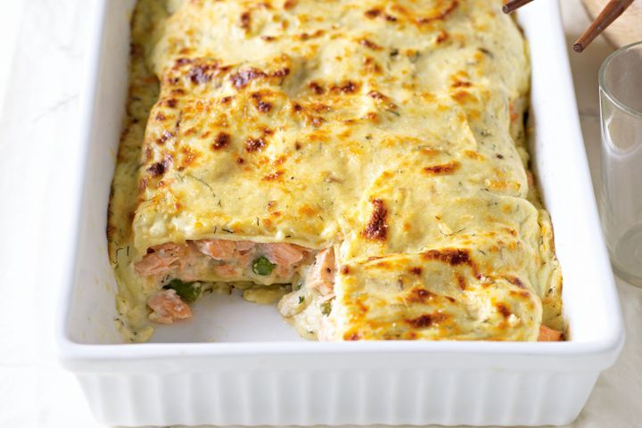 Cooking Fish Salmon, leek and asparagus lasagne