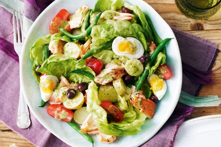 Cooking Fish Salmon nicoise