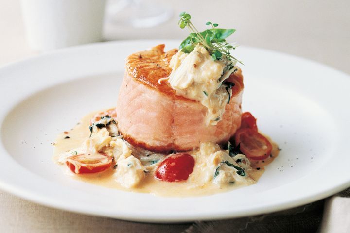 Cooking Fish Salmon roulade with crab sauce
