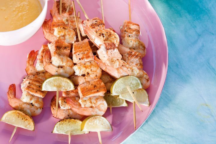 Cooking Fish Seafood skewers with lime hollandaise