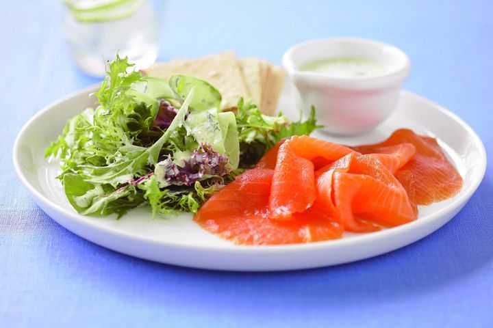 Cooking Fish Smoked ocean trout and mesclun with creme fraiche and dill sauce