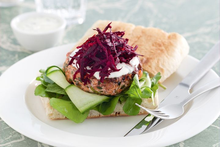 Cooking Fish Spiced salmon burger