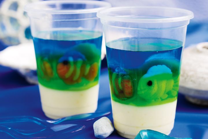 Cooking Desserts Tropical fish jelly cups