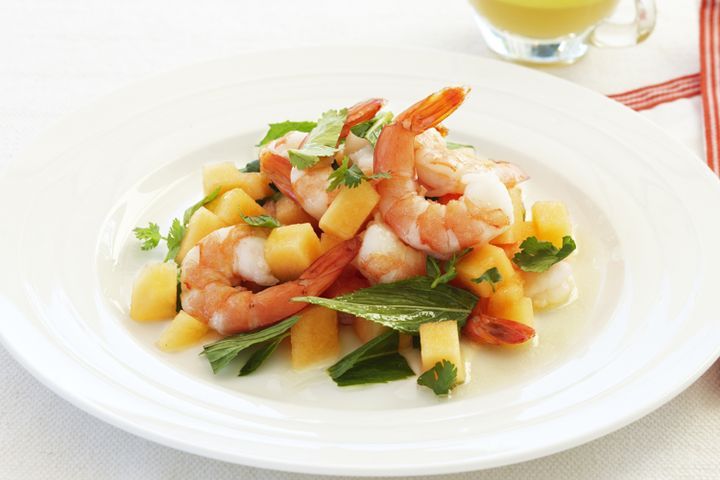 Cooking Fish Tropical prawn salad