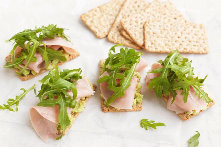 Cooking Child Avocado, shaved ham and rocket