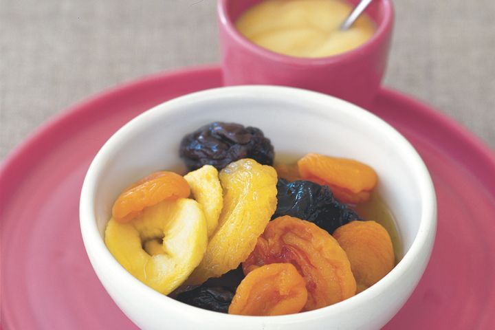 Cooking Child Cinnamon poached fruit with soy custard